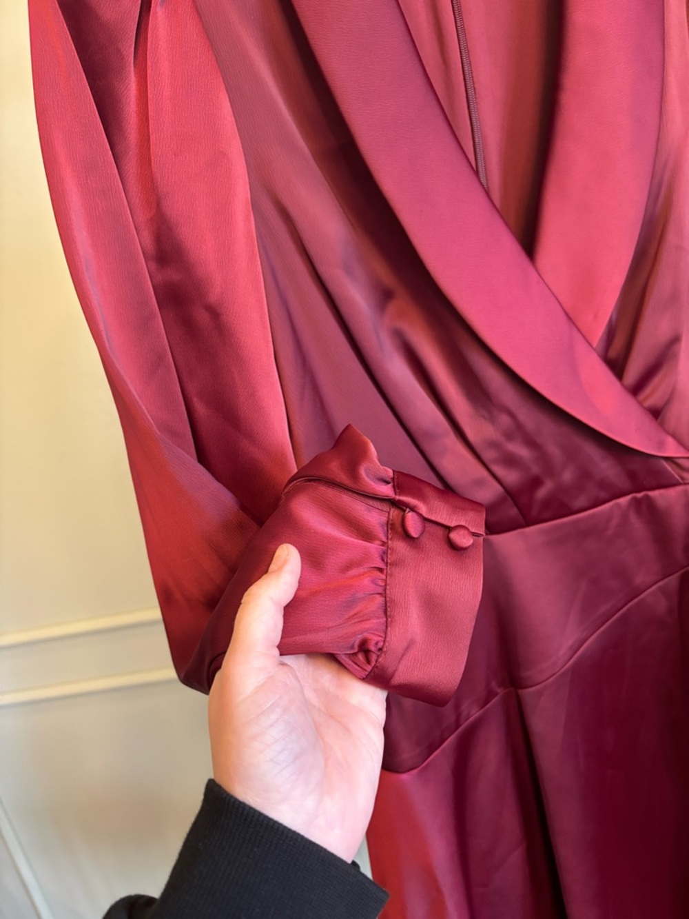 Vince Camuto Plum Satin Dress Wrap-Style Long Sleeve Dress MSRP $178 NWOT Size 6 - Picture 5 of 5